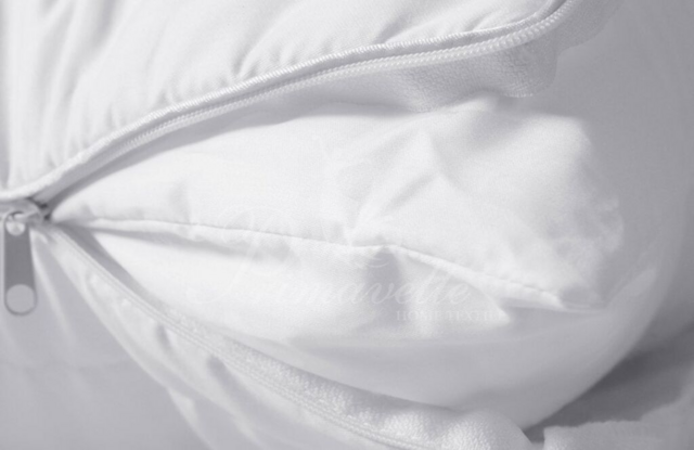 Чехол на подушку стеганый на молнии