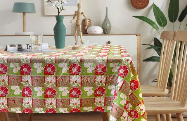 Скатерть жаккардовая Цветы с печатным рисунком, размер 140x180