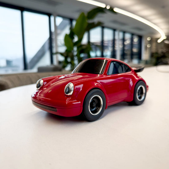 Игрушечная гоночная машинка Baghera Porsche 911, красная