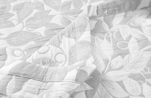 Покрывало Seline светло серый