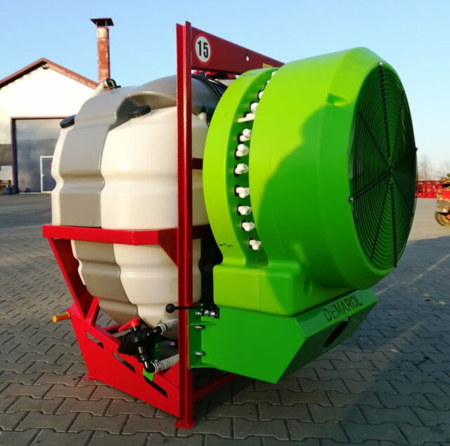 Опрыскиватель Demarol вентиляторный 300L
