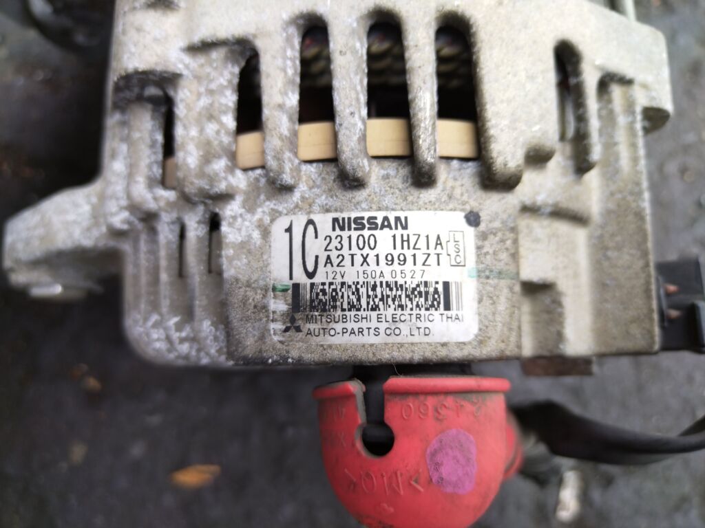 Генератор на Nissan March K13 HR12DE 23100-1HZ1A