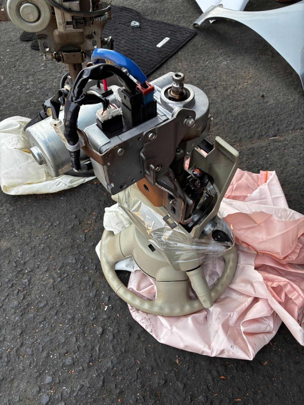 Рулевая колонка на Nissan March AK12