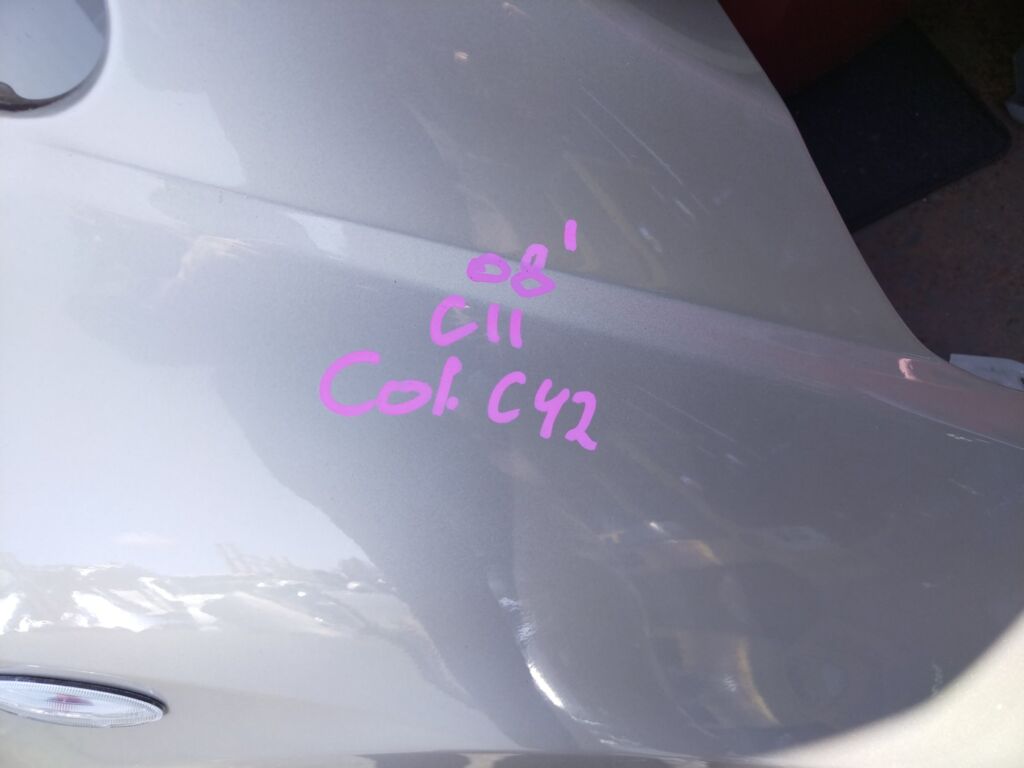 Крыло переднее на Nissan Tiida C11, Правое расположение