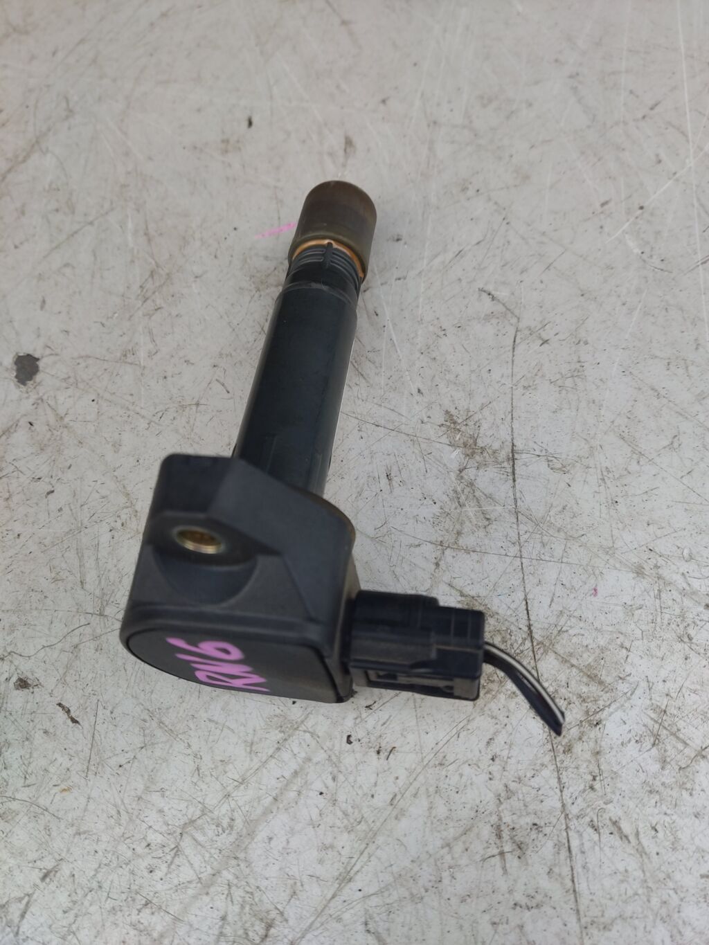 Катушка зажигания на Honda Stream RN6 R18A 099700-101