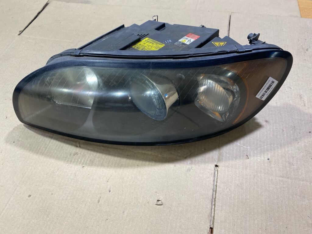Фара на Volvo V50 S40 31283227 31283227, Левое расположение