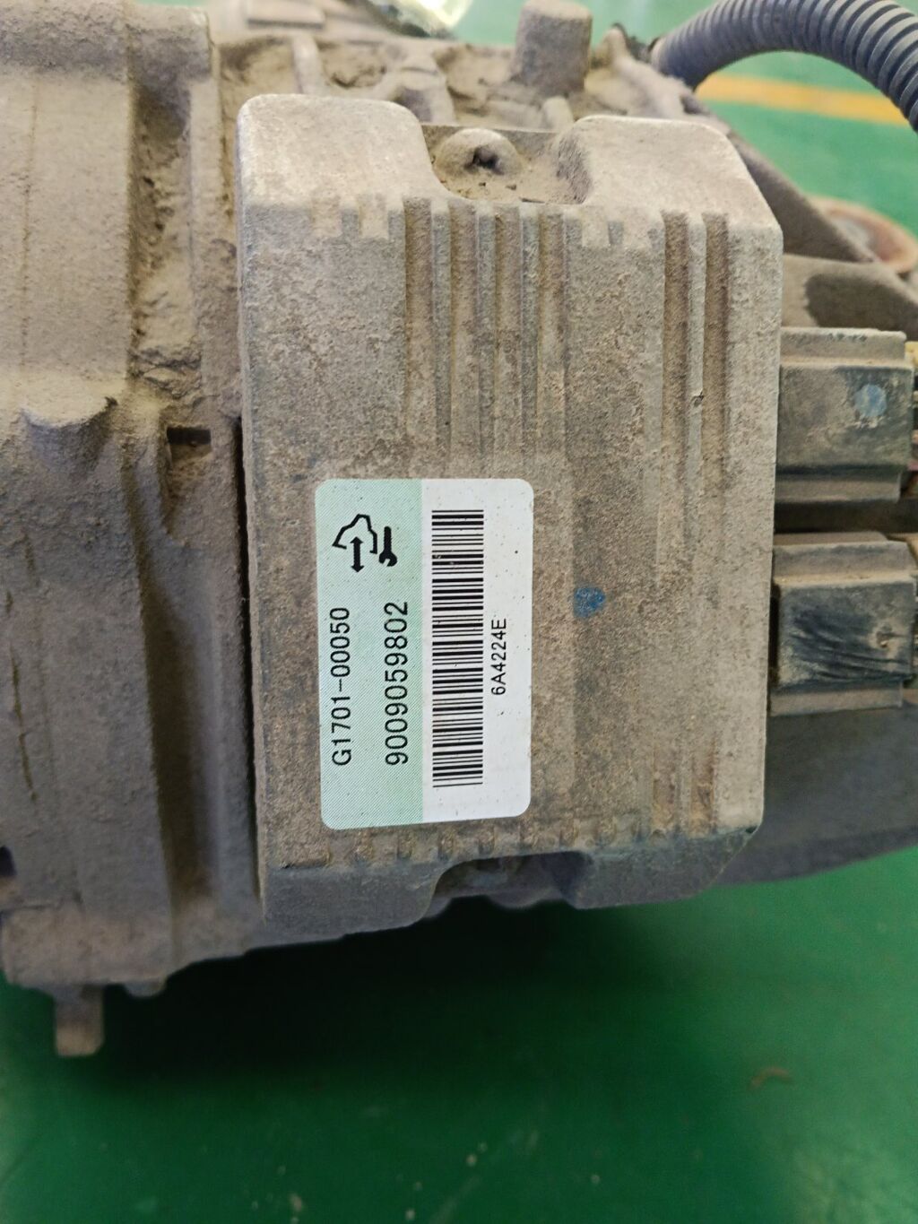 Редуктор на Chevrolet Captiva C100 10HM 25909572  9059802, Заднее расположение