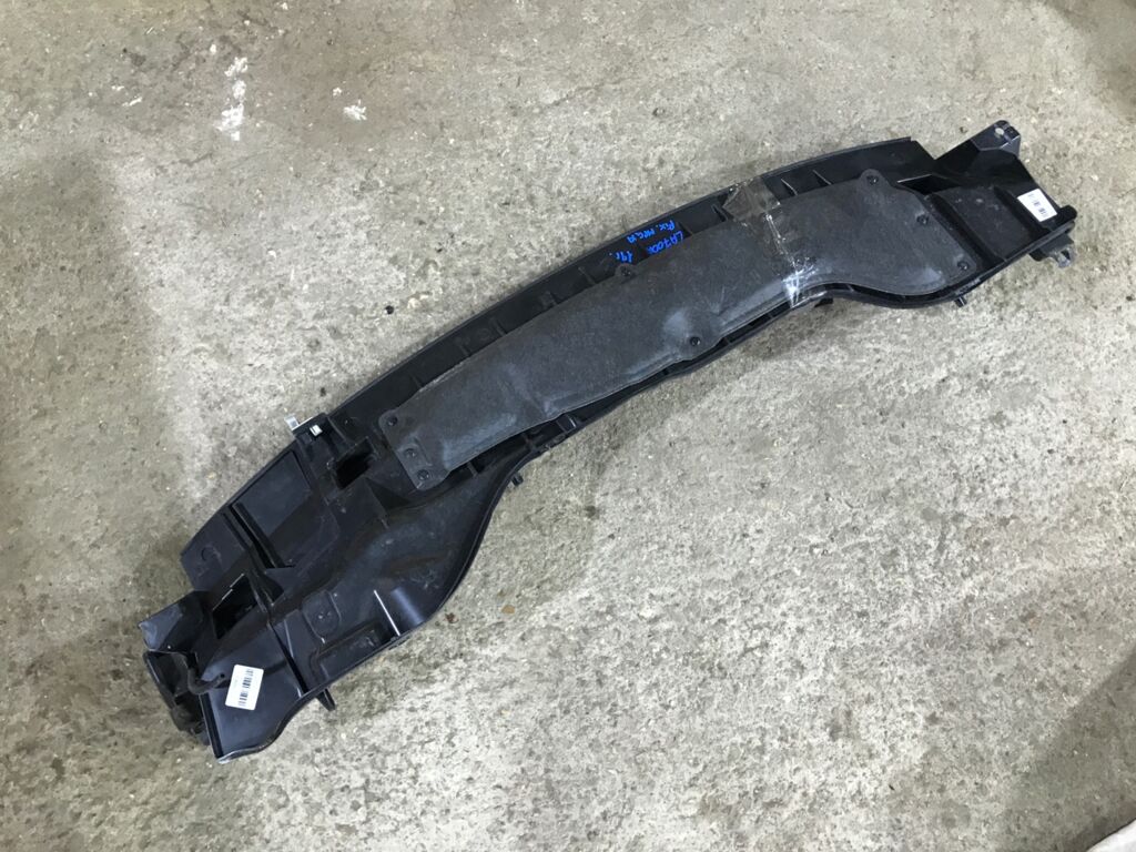 Решетка под лобовое стекло 55708-B2250 на Toyota Pixis Mega LA700A Фото 2