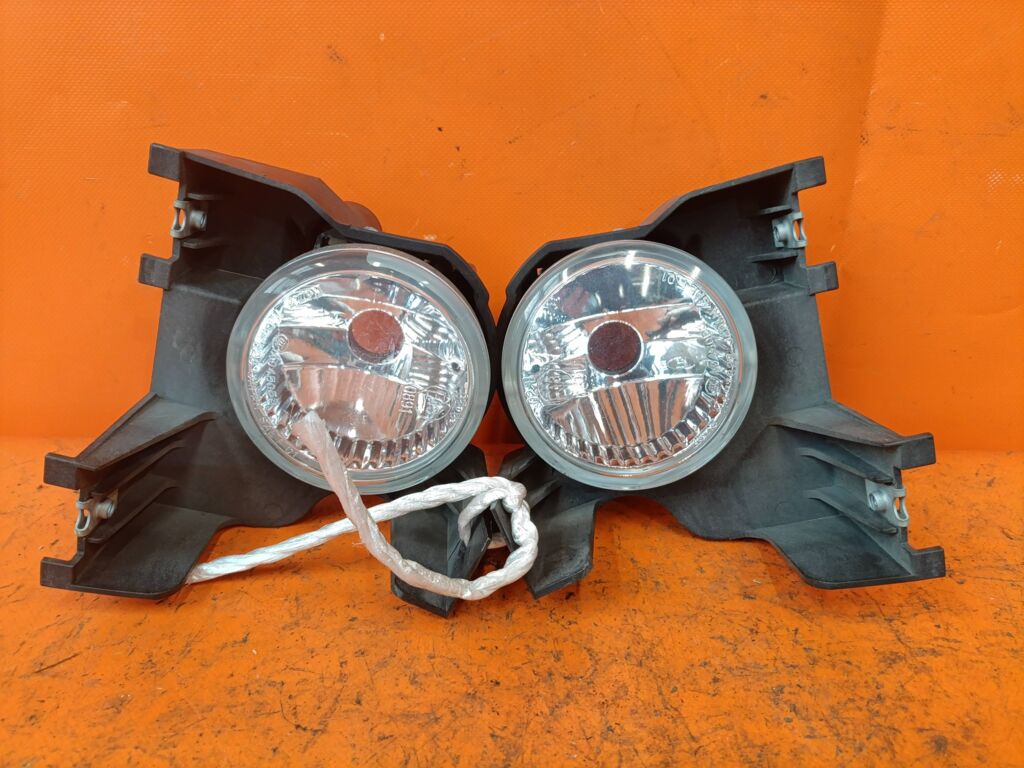 Туманка бамперная на Subaru Exiga YA5 114-77828