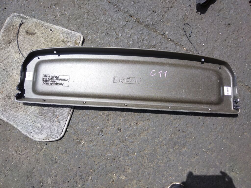 Шторка багажника на Nissan Tiida C11 79910-ED00A