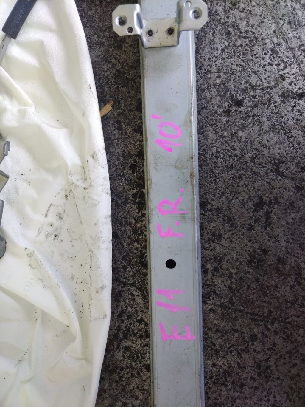 Стеклоподъемный механизм на Nissan Note E11 80730-1U60A, Переднее Правое расположение