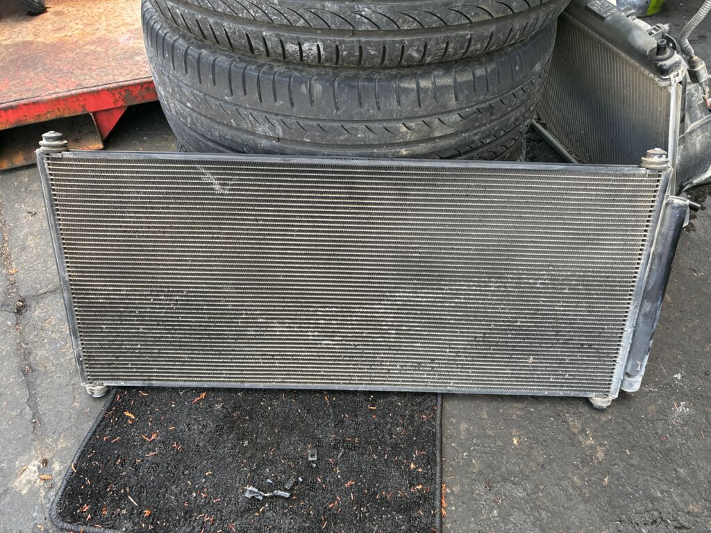 Радиатор кондиционера на Honda Freed GB3 L15A