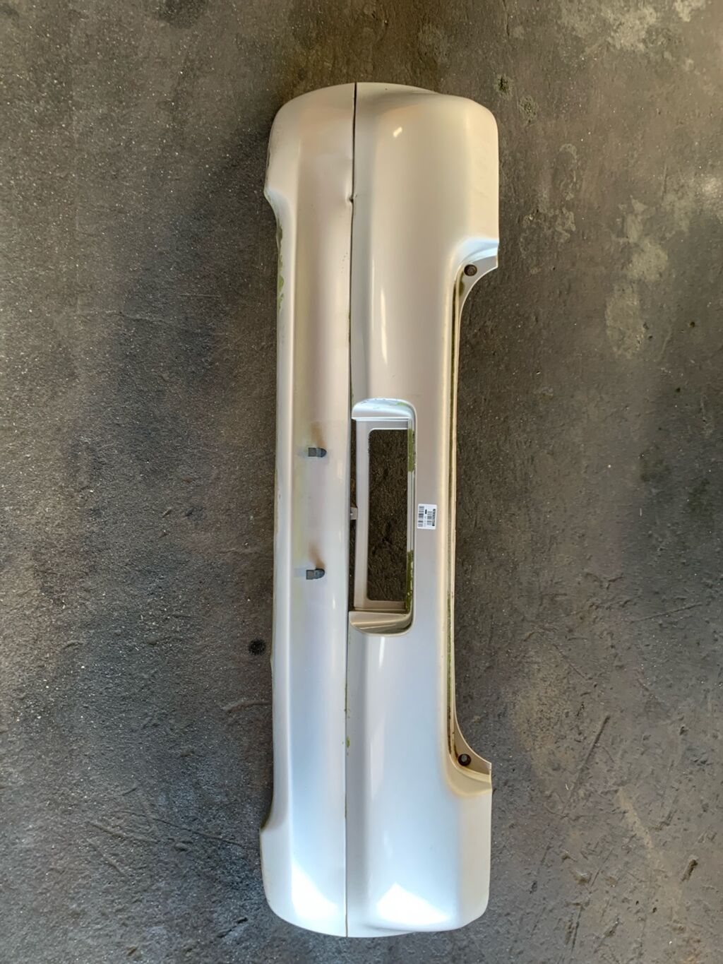 Бампер на Toyota Vitz SCP10 52159-52010, Заднее расположение