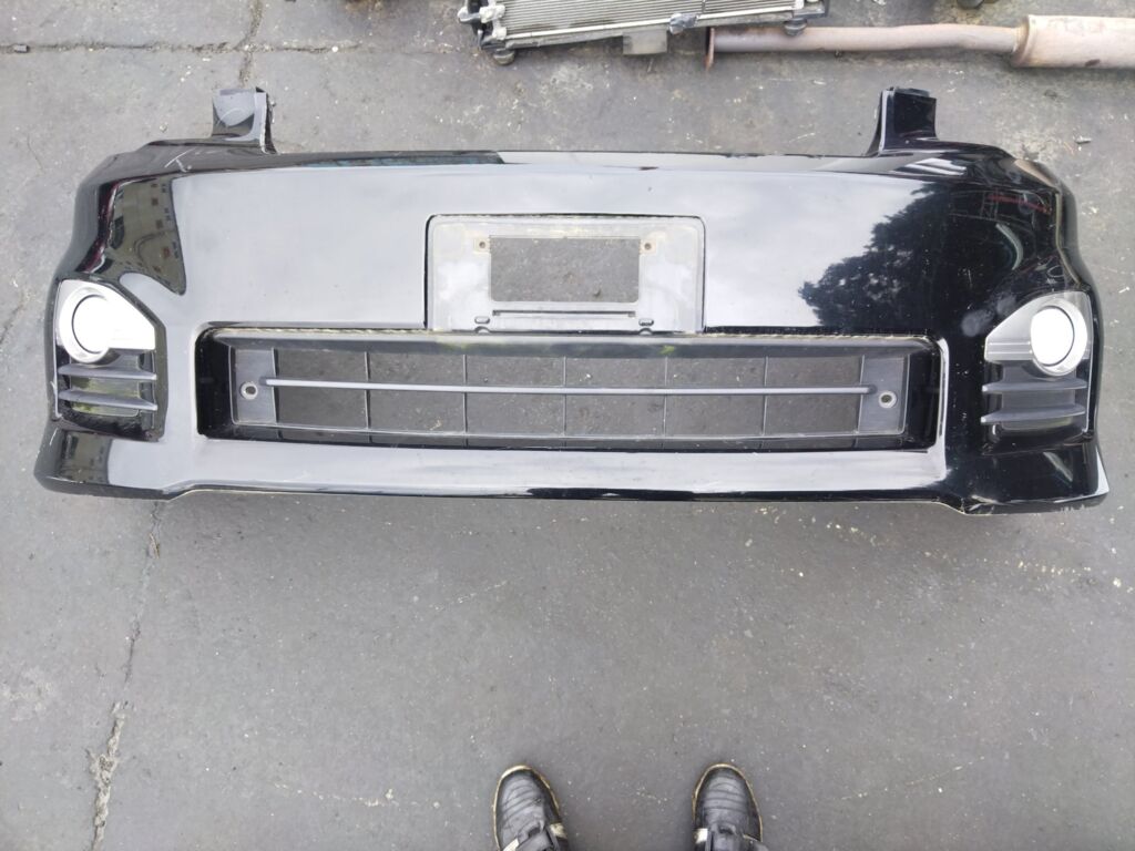 Бампер на Toyota Voxy ZRR70G 0W-1 52119-28F90, Переднее расположение
