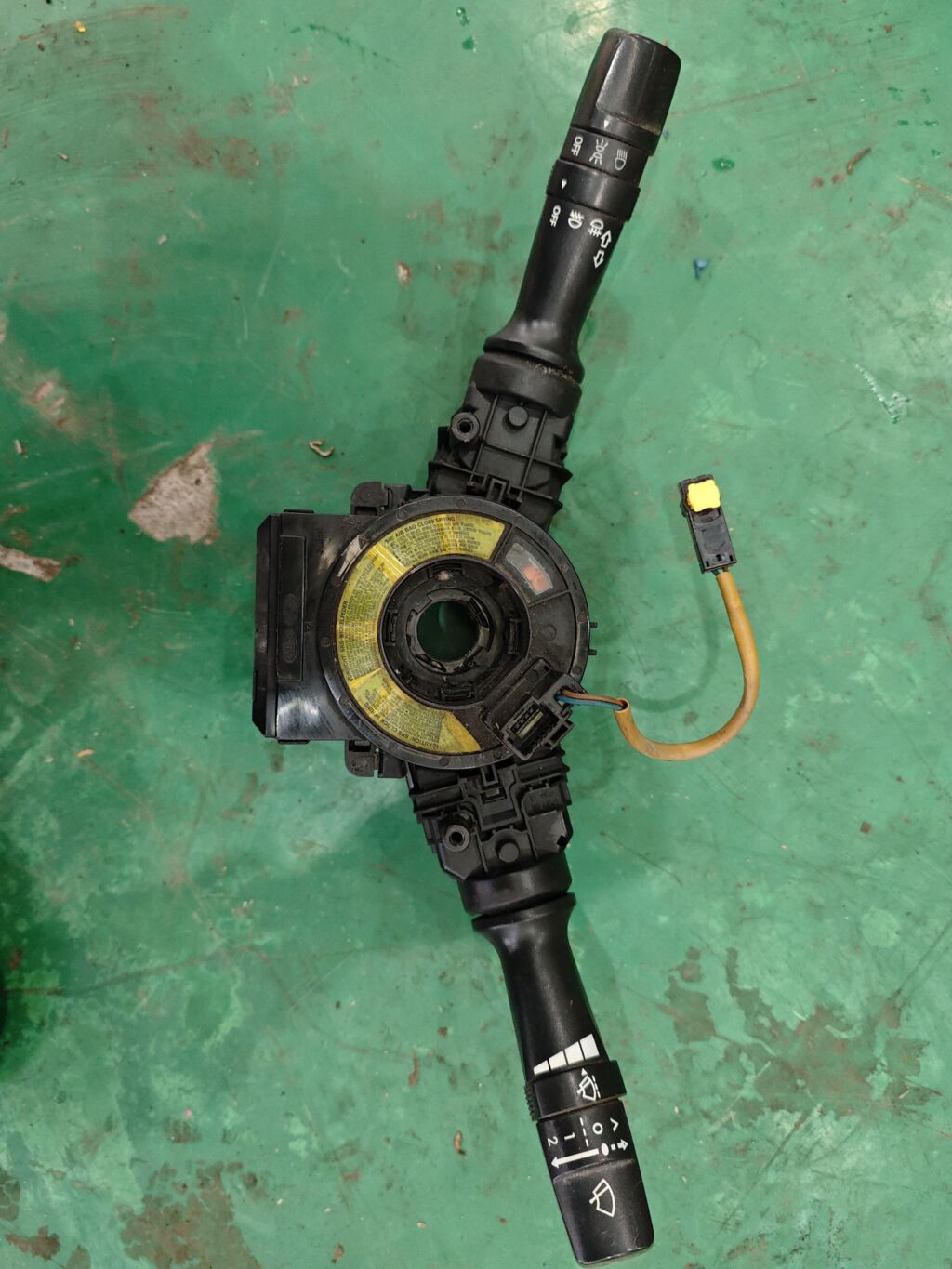 Шлейф-лента air bag на Kia Cerato TD 93410-1X030  93420-2M010