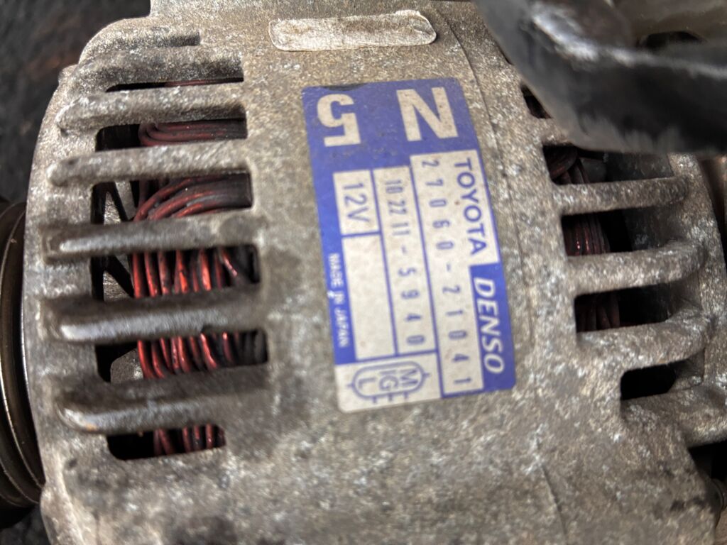 Генератор на Toyota Probox NCP51V 1NZ-FE 27060-21041