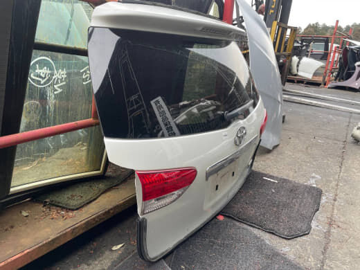 Дверь задняя на Toyota Wish ZGE20G 68-18