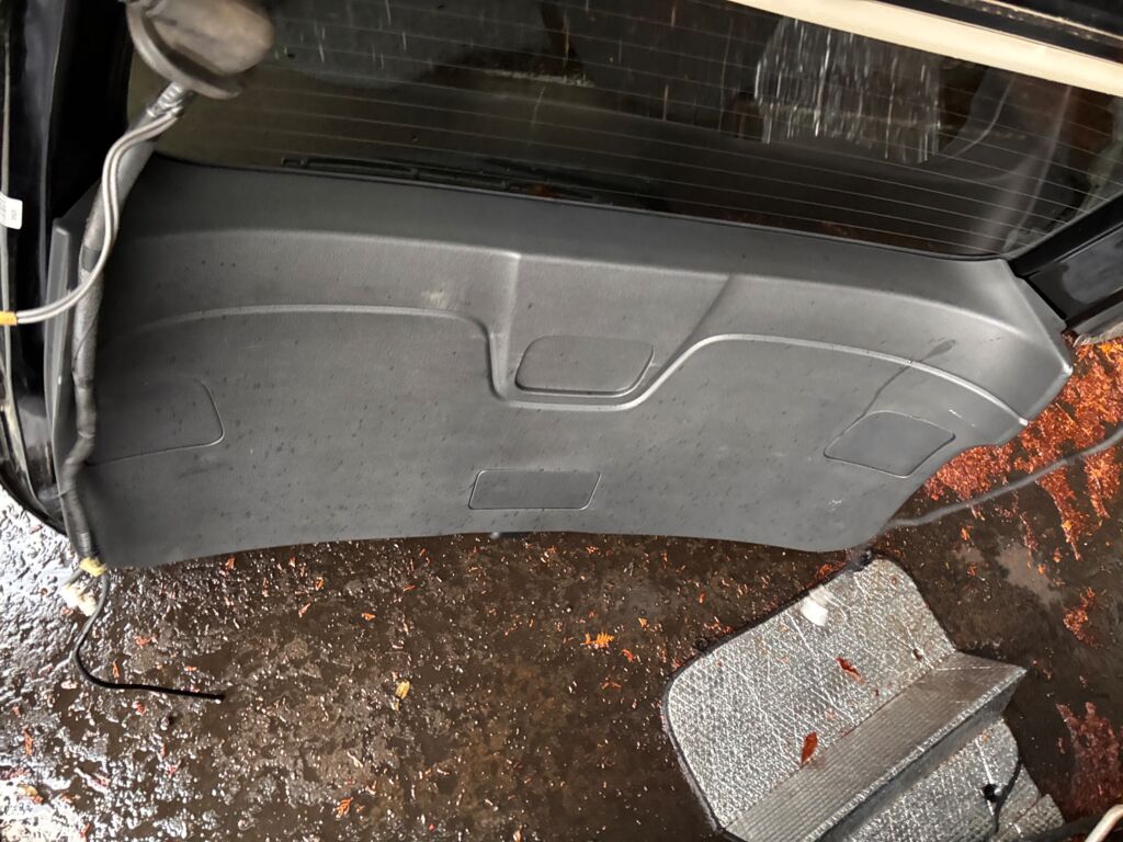 Дверь задняя на Nissan Wingroad Y12 132-24857