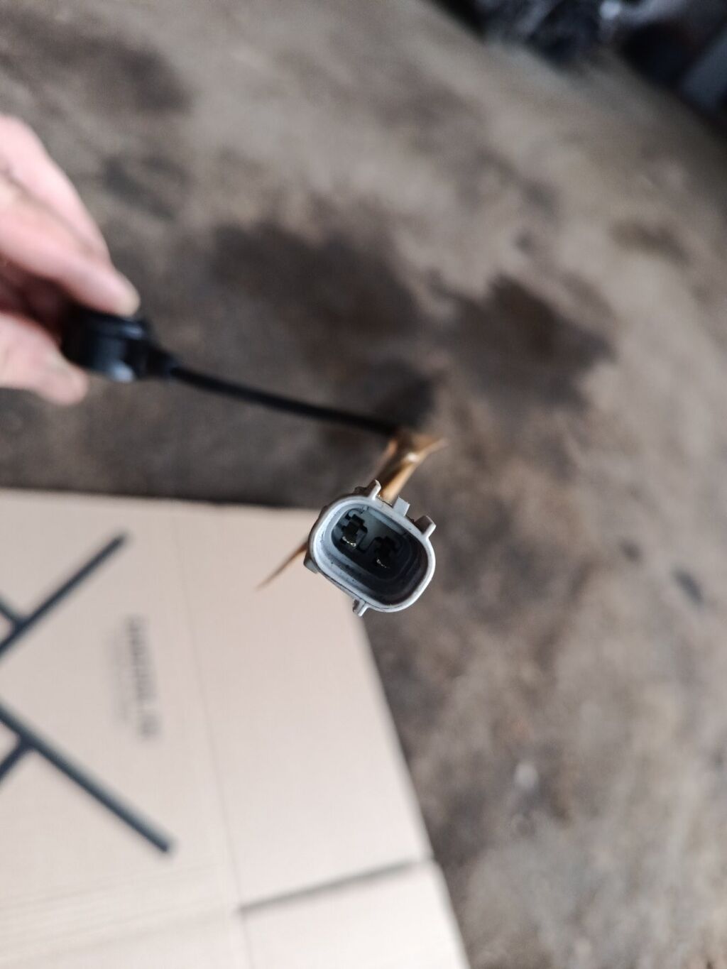 Датчик детонации 18640-78G00, 18640-83G00 на Suzuki Sx4 YA11S M15A Фото 2