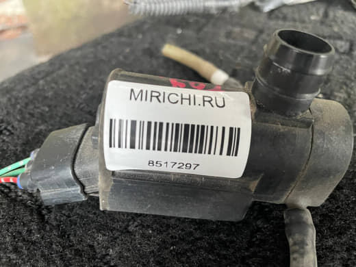 Насос омывателя стекла на Toyota Sienta NCP81G 1NZ-FE 85330-20460  85330-52030