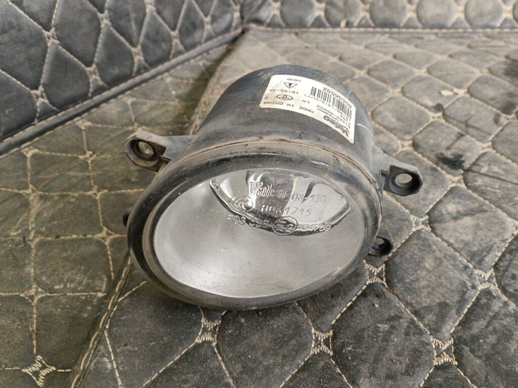 Туманка бамперная на Toyota Corolla ZRE120L 06-130 81220-06052, Левое расположение
