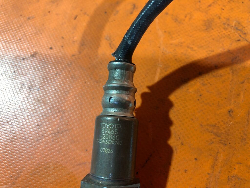 Лямбда-зонд на Toyota Isis ANM10W 1AZ-FSE 89465-20860  LC-743-2962