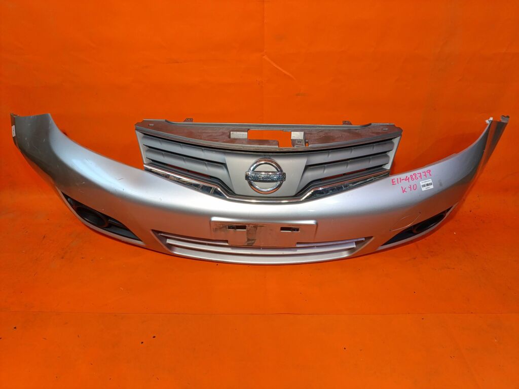 Бампер на Nissan Note E11, Переднее расположение