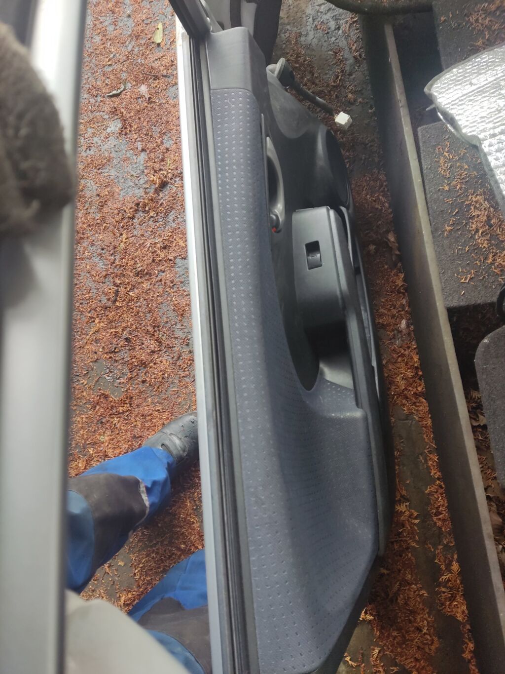 Дверь боковая на Honda Fit GE6, Переднее Левое расположение