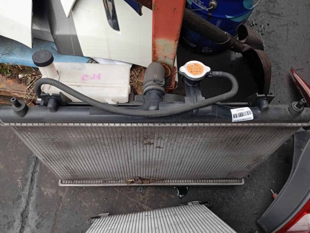 Радиатор ДВС на Nissan Tiida C11 HR15DE Фото 2