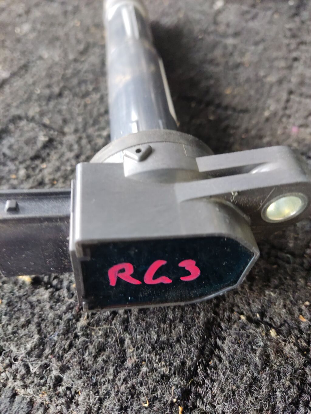 Катушка зажигания на Honda Stepwgn RG3 K24A