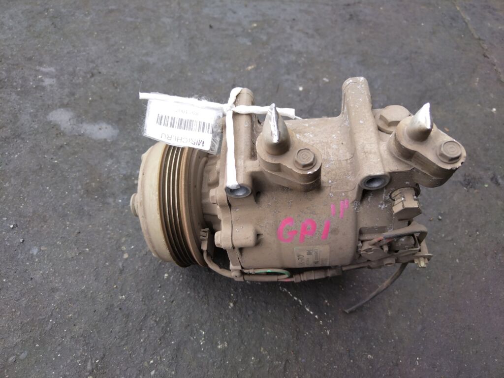 Компрессор кондиционера на Honda Fit Hybrid GP1 LDA