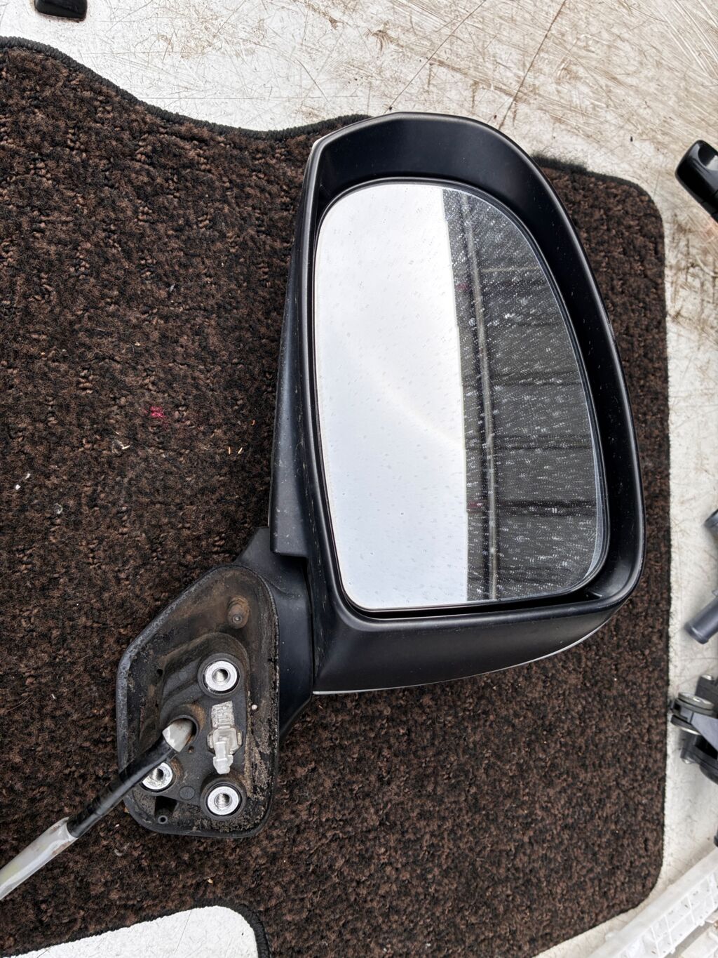 Зеркало двери боковой на Toyota Prius ZVW30, Левое расположение