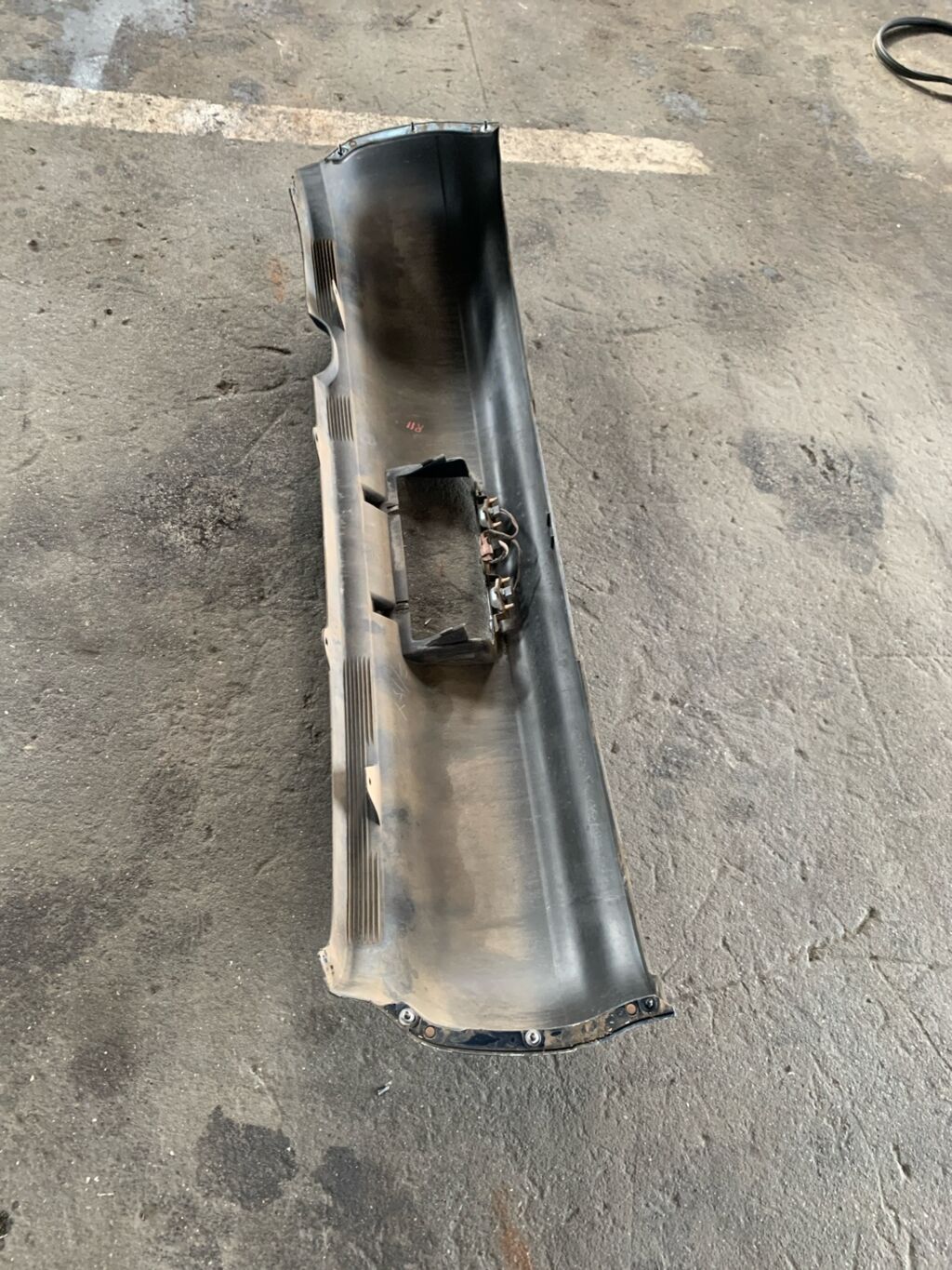 Бампер на Nissan Presea R11 85022-40Y00, Заднее расположение