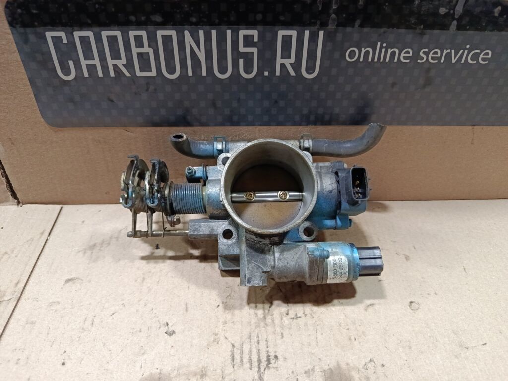 Дроссельная заслонка на Subaru Legacy Wagon BH5 EJ206 Фото 3
