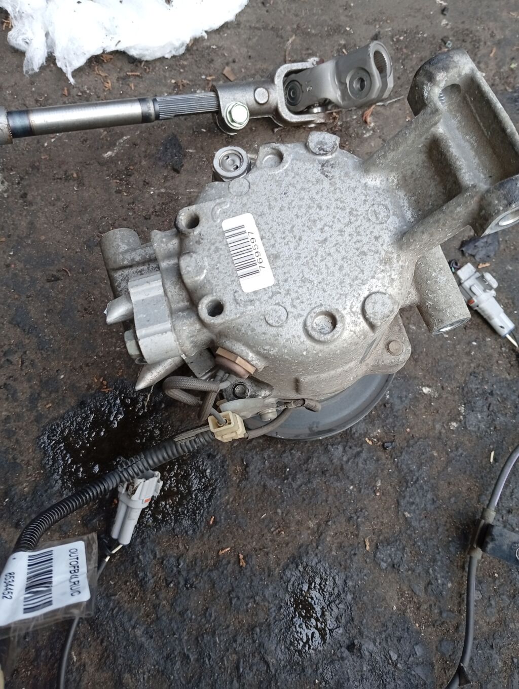 Компрессор кондиционера на Daihatsu Move LA100S KF-VE 447280-3213