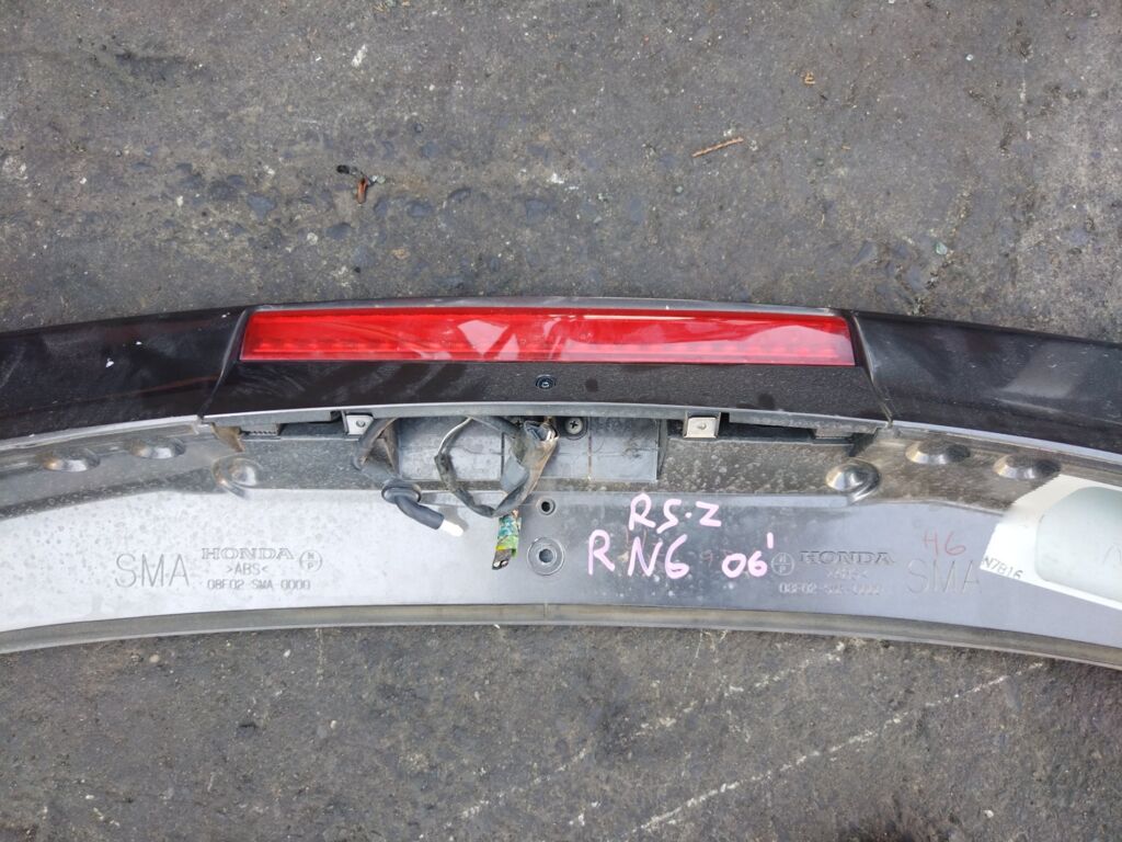 Спойлер на Honda Stream RN6 08F02-SMA-0000, Заднее расположение