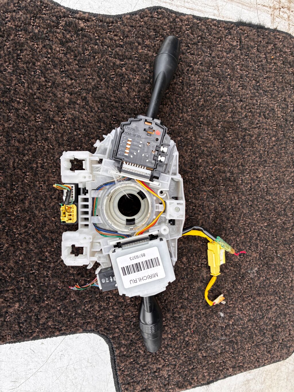 Шлейф-лента air bag на Mitsubishi Colt Z21A 8600A006