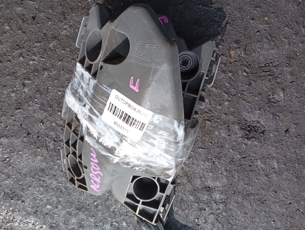 Крепление бампера на Toyota Estima ACR50W 52116-28170  52115-28170, Переднее расположение