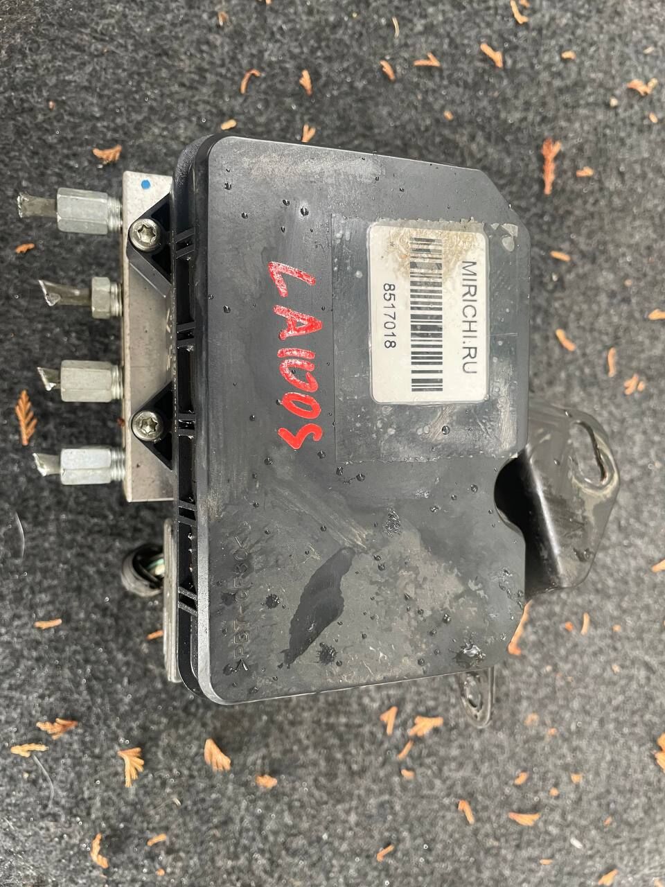 Блок ABS на Daihatsu Move LA100S KF-DET 89540-B2420  44510-B2510  116040-30330