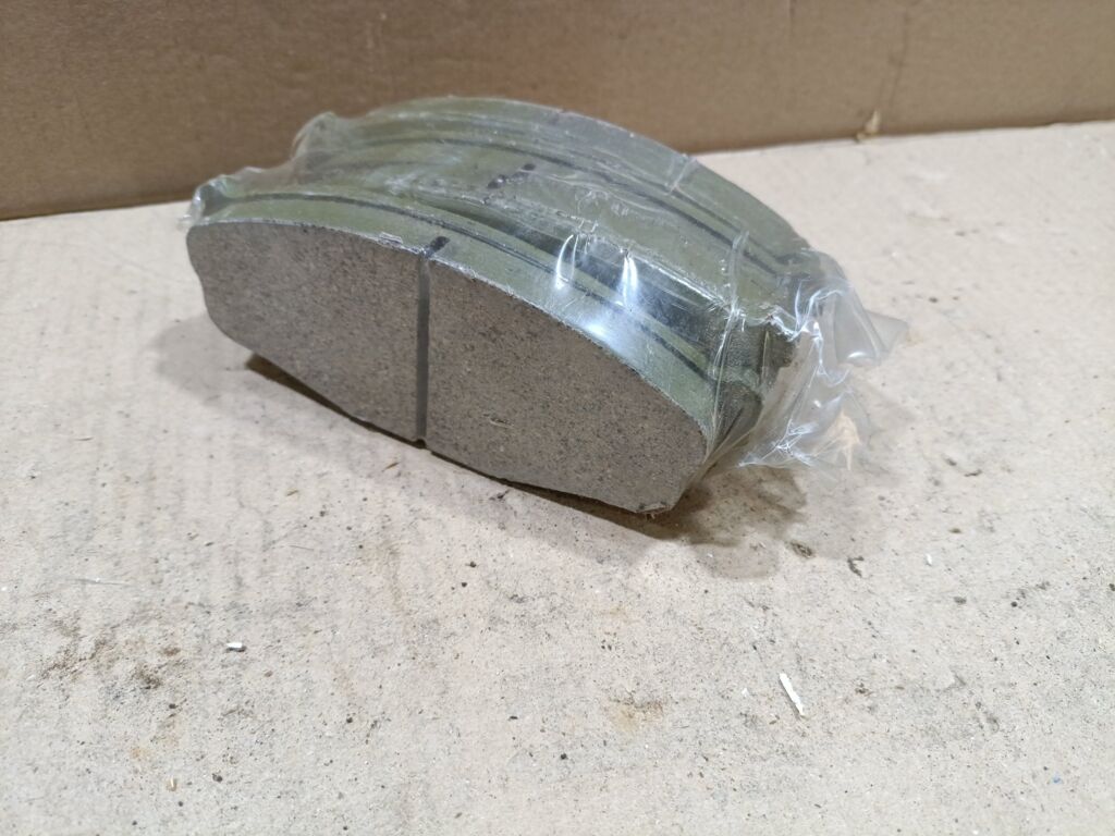 Тормозные колодки на Nissan Atlas SR8F23 tds TD-086-2446  05P451  0606 00  060600  07000170  0986494566  10219  113373  120757  12200  140 000BSX  140 000SX  140 002SX  140 010SX  141206  141206204  1501222243  1512135  17BP9050J  2204970  222243  2458501  260600  2926101  36954  36954 OE  41060-21T90  41060-25T90  41060-3T090  41060-6T390  4106021T90  4106025T90  410606T290  5-86106237  5-86116486  5-86122926  5-86122929  5130  5861062370  5861164860  5861229260  5861229270  5861229290  586124985  5861543790  60600  6131179  6260451  7000170  8110 14007  8224970  8DB355013721  A288K  AA0400  AC058451D  ADB0758  ADB0758HD  ADN14298  AF1121  AF1220  AFP164  AFP519S  AFP57  AN-288K  AN-483WK  AN288KX  AS-N366  AS-N404M  ASN2072  AV727  AY040-NS077  AY040-NS808  AY040-NS925  AY040NS808  AY040NS845  BBP1497  BP1476  BP2757  BP437  BP6560  C11071  C11071JC  CBP0758  CD1121  CD1121STD  CD1121TYPED  CD1220M  CF2204  CKN115  D10606T290  D106MS3687  D1121  D1121-02  D112101  D1220M-02  D1220M01  DG1153NF  DP1010100423  FP2107  FP2107E  GDB3117  GDB3177  GDB995  GK0830  GP01121  HP9067  J3601061  KBP6551  KD1121  KD1204  LP1146  M2624585  MBP437  MD097  MDB2025  MN-307  MN436M  MS2204  N00914  N281235  N360N64  NDP-316C  NKN1197  NP2095  P204  P706300  PBP321  PF-2204  PF-2446  PF2204  PN2204  PN2204W  PN2446  PRP0922  Q0930638  QF57000  RN609  SN574  SN574P  ST410606T290  T1745  TABP2231  TD2446  TH316C  V9118N020  V9118N067  VBS3117PS  WS207800, Переднее расположение