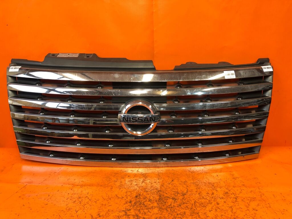 Решетка радиатора на Nissan Elgrand ME51 62310-WL610