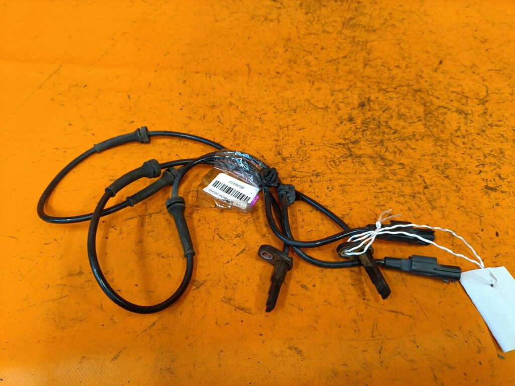 Датчик ABS на Nissan Note E12 HR12DDR 47910-1HA0A, Переднее расположение