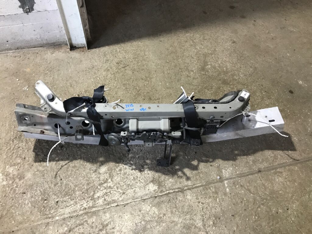 Жесткость бампера на Nissan Wingroad JY12, Переднее расположение
