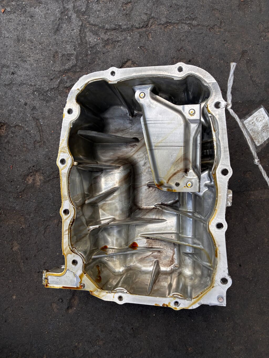 Поддон на Daihatsu Move LA150S KF