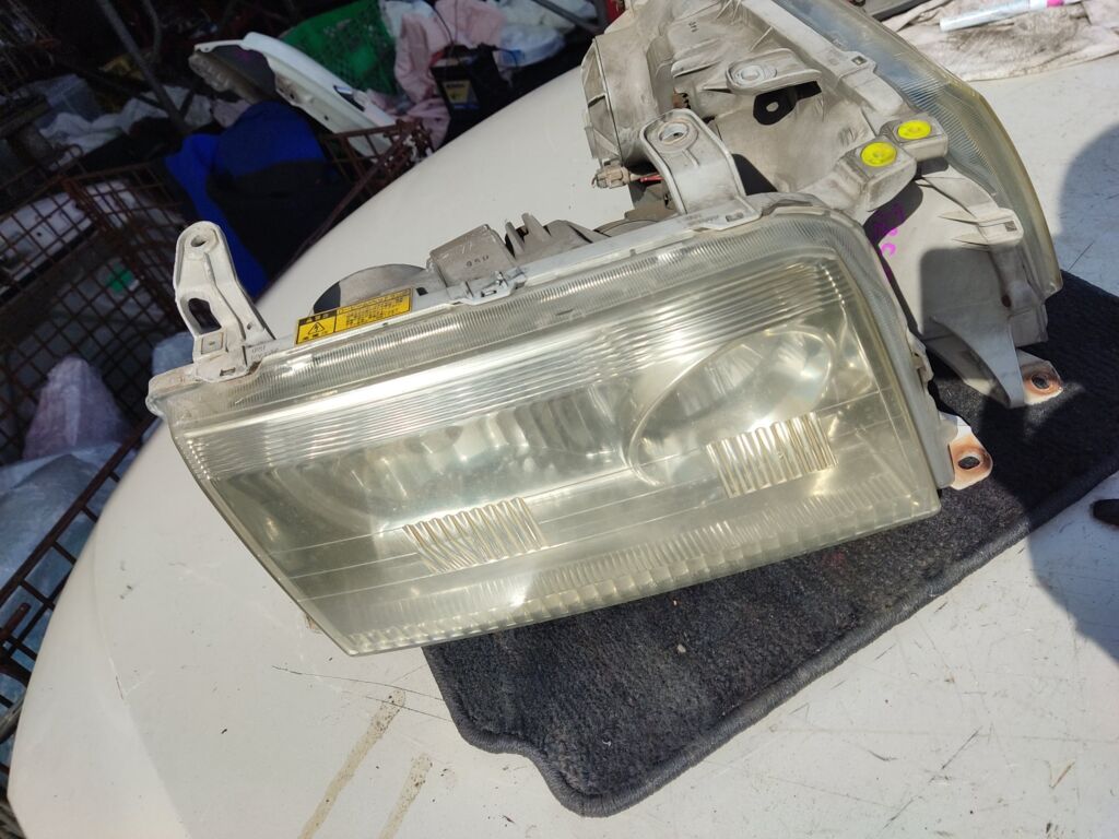 Фара на Toyota Crown JZS155 30-257