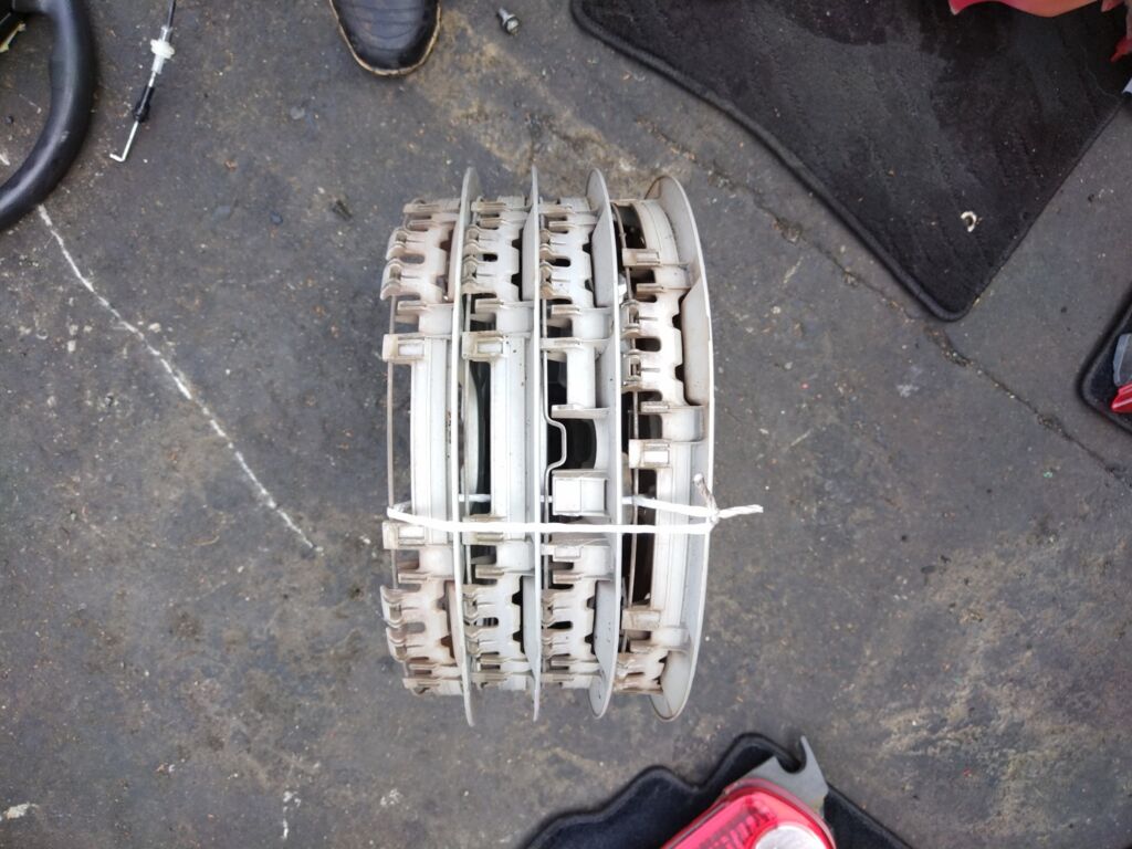 Колпак на Honda Fit GE6 44733-TF0-G11