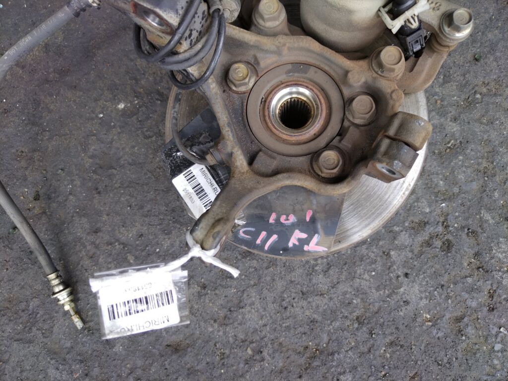 Ступица на Nissan Tiida C11 HR15DE, Переднее Левое расположение