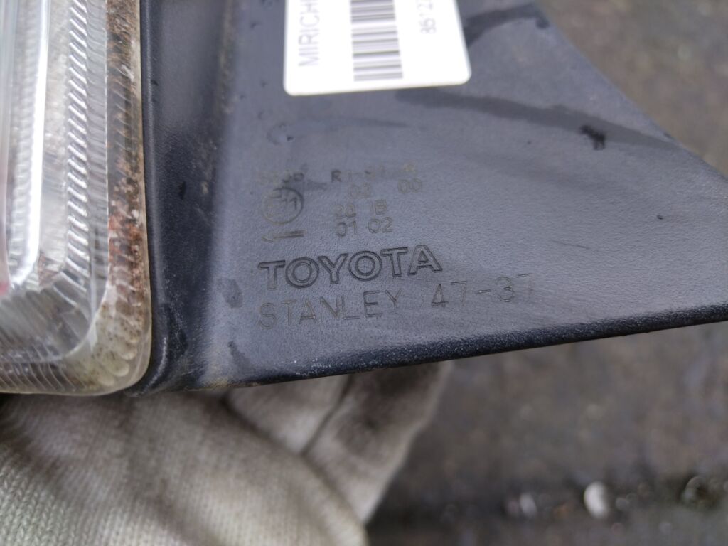 Стоп на Toyota Prius ZVW30 47-37 212-19T8L-LD-AE, Левое расположение