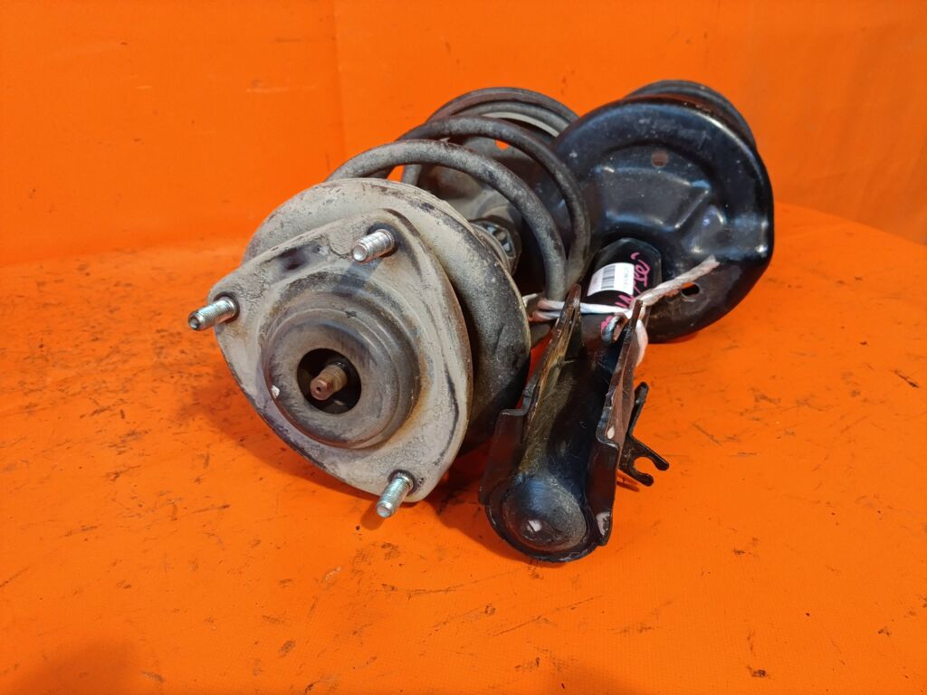 Стойка амортизатора на Mitsubishi Colt Plus Z23W 333476  4060A198  MR594045  SST0165, Переднее расположение