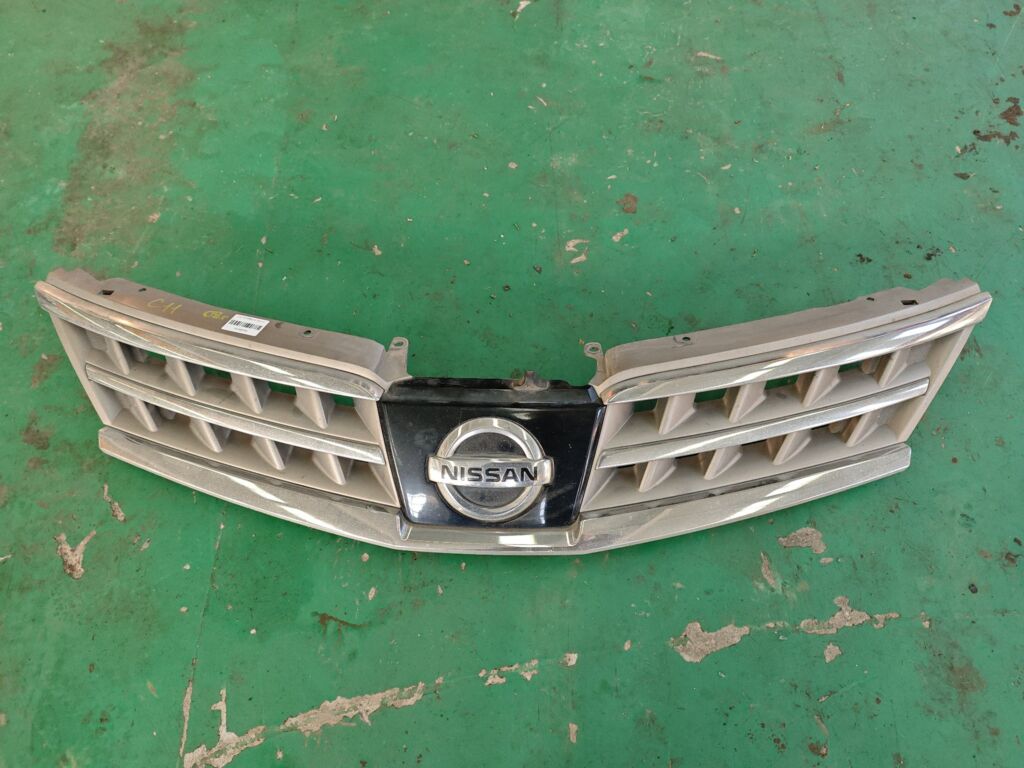 Решетка радиатора на Nissan Tiida C11 62310-1JZ0A\5A